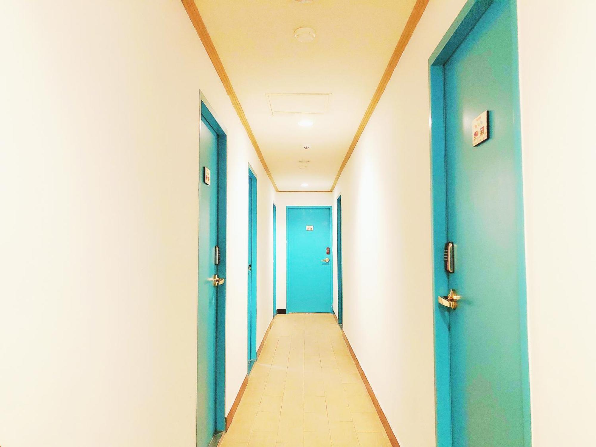 Sarang Guesthouse Dongdaemun Сеул Екстер'єр фото